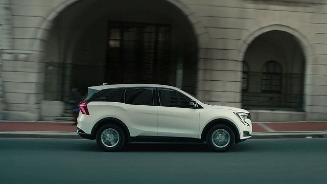 Mahindra XUV 700